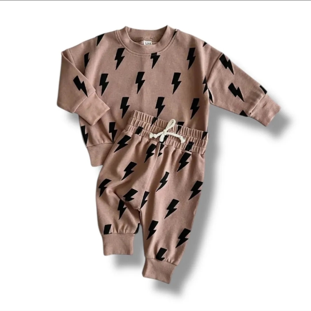 Lucky Panda Kids Lightning Bolt Sweatsuit / Size 3
